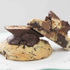 Chunky Snickers Cafe Cookies Wholesale Prices