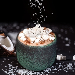 SHOTT Coconut Hot Chocolate Recipe with Good Food Warehouse. Best SHOTT Beverages Syrup Wholesaler Australia.