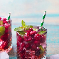 SHOTT Raspberry Lemonade Recipe with Good Food Warehouse. Best SHOTT Beverages Syrup Wholesaler Australia.
