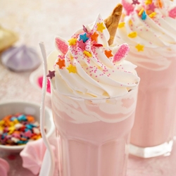 Bubblegum Milkshake Recipe | Shott Light Fruit Syrup Distributor| Good Food Warehouse