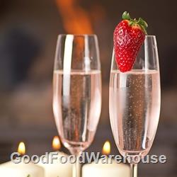 SHOTT Strawberry And Prosecco Rossini Recipe with Good Food Warehouse. Best SHOTT Beverages Syrup Wholesaler Australia.